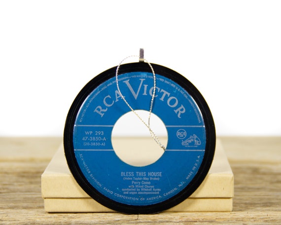 Vintage Perry Como Vinyl Record Christmas Ornament from 1950 / Handmade Ornament / Unique Vinyl Record Gift / Pop Music / Holiday Decor