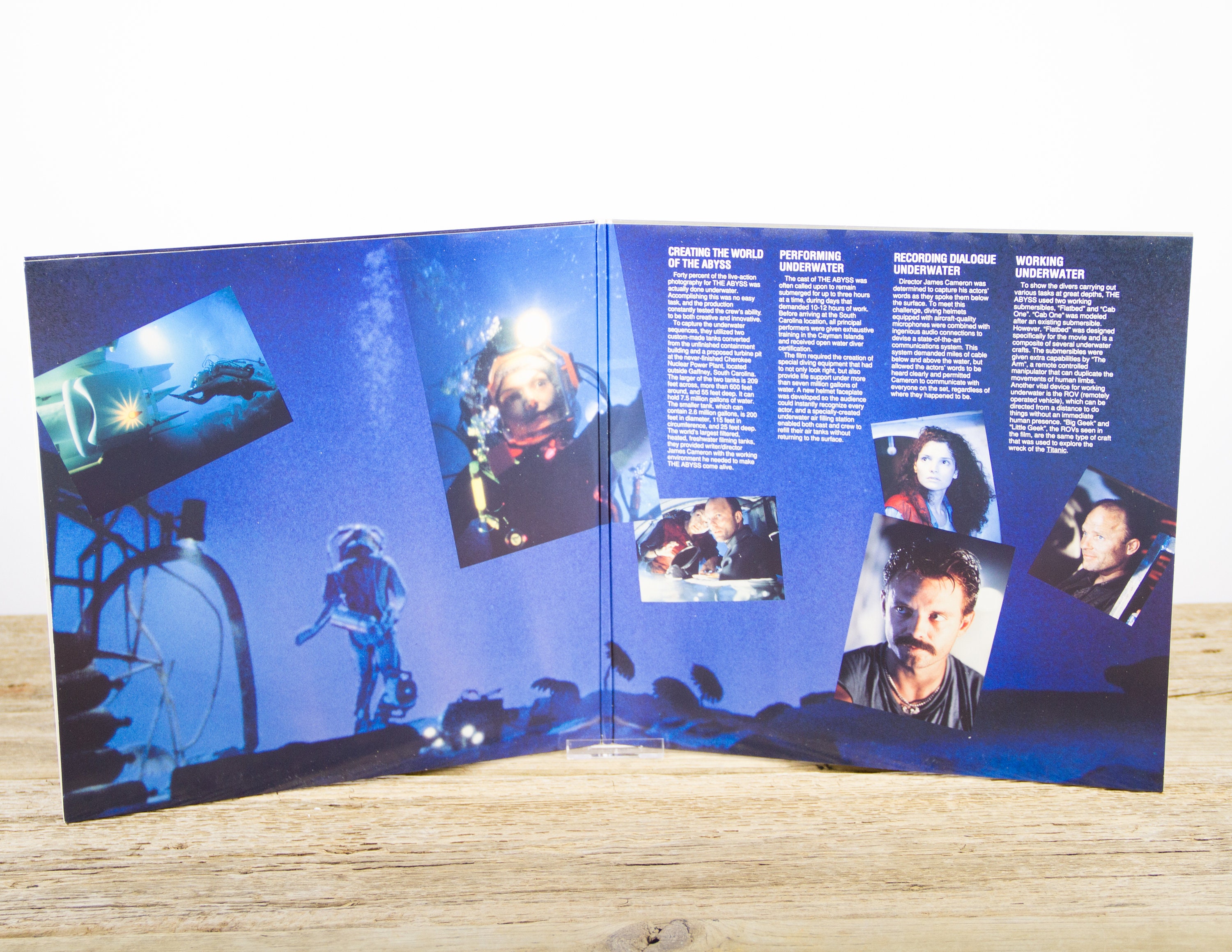 Vintage 1992 The Abyss LaserDisc Movie / Vintage Laser Disc Movies