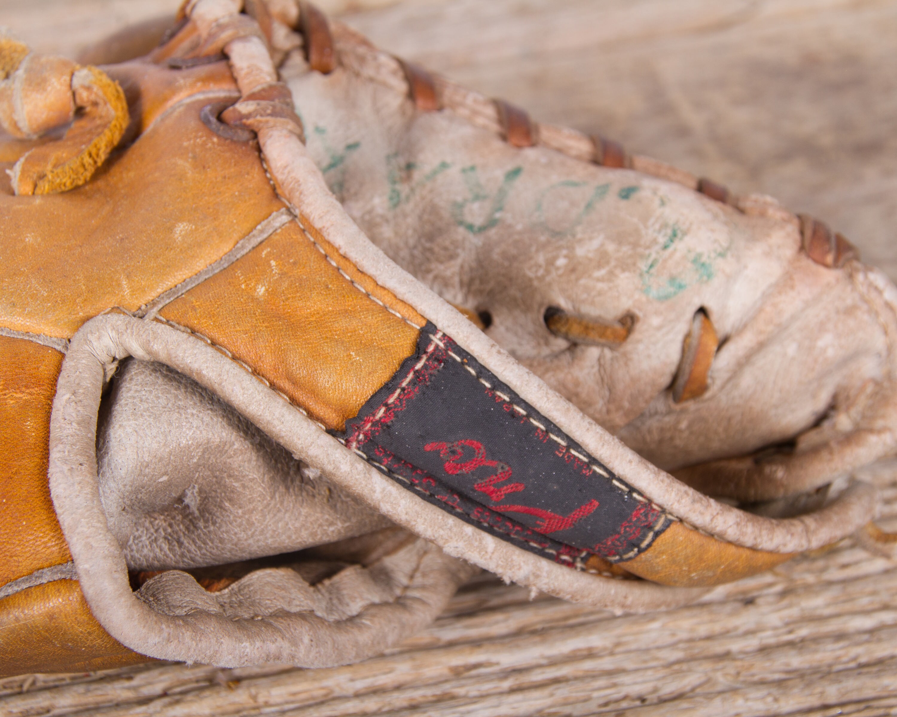 Old Vintage Leather Baseball Glove / Kids Proline Baseball Glove