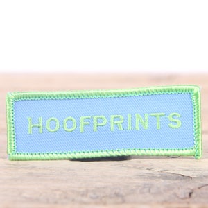 Vintage Pfadfinderin Patch / 1970er-80er Jahre Scout Aufnäher / Green Blue Hufabdrücke Aufnäher / Old Stock Scout Aufnäher / 3-Zoll-Pfadfinderinnen Aufnäher / Scout Abzeichen