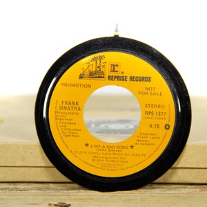 Vintage Frank Sinatra &quot;Stargazer&quot; (Neil Diamond) Vinyl Record Christmas Ornament from 1976 / Vintage Holiday Decor / Jazz