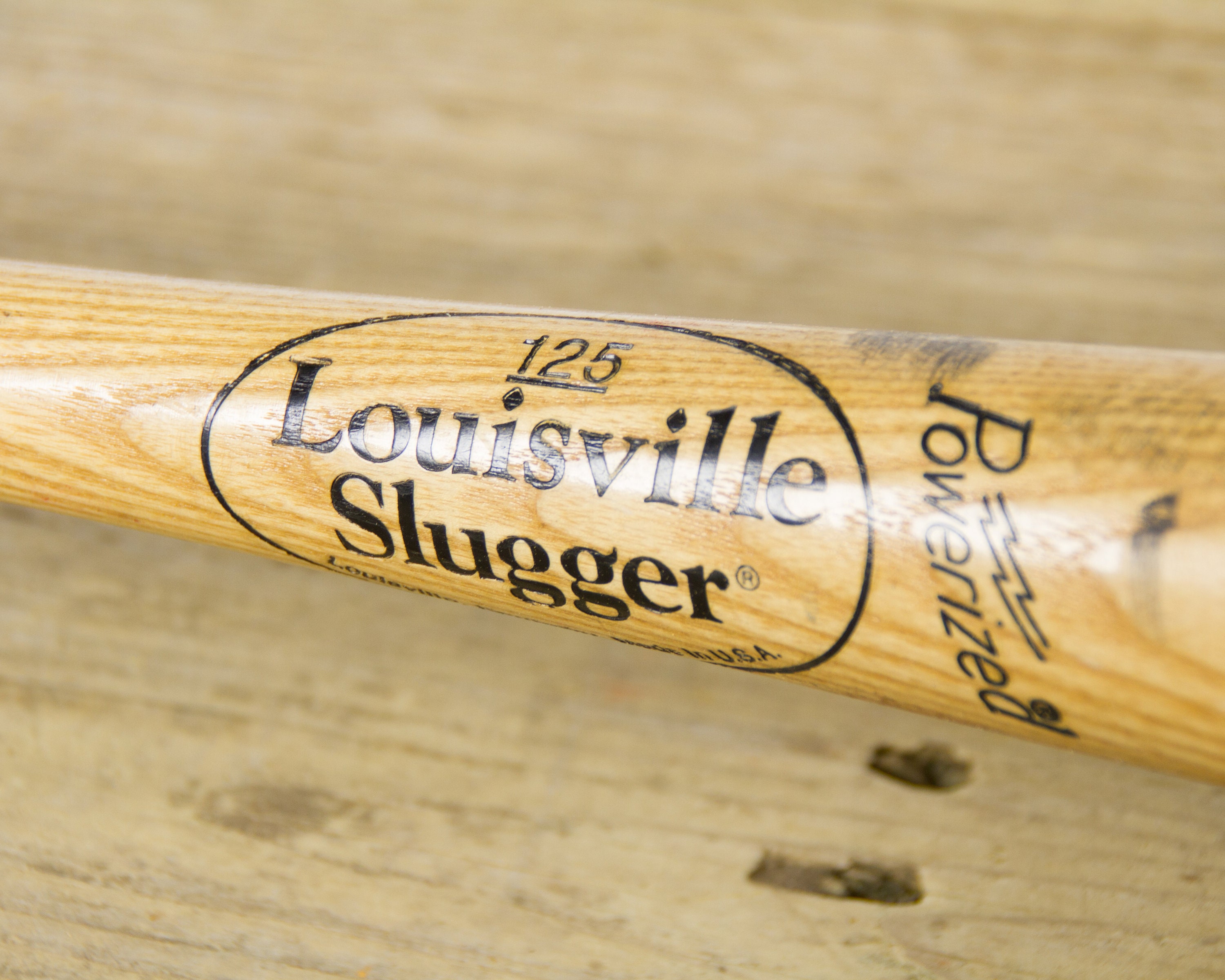 Vintage Wooden Baseball Bat / Louisville Slugger 125 Baseball Decor