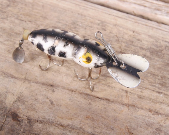Old Fishing Lure Black White Fishing Lure Fishing Decor Vintage Fishing Lure Plastic Lure Old Fishing Lure Fishing Lure Gift