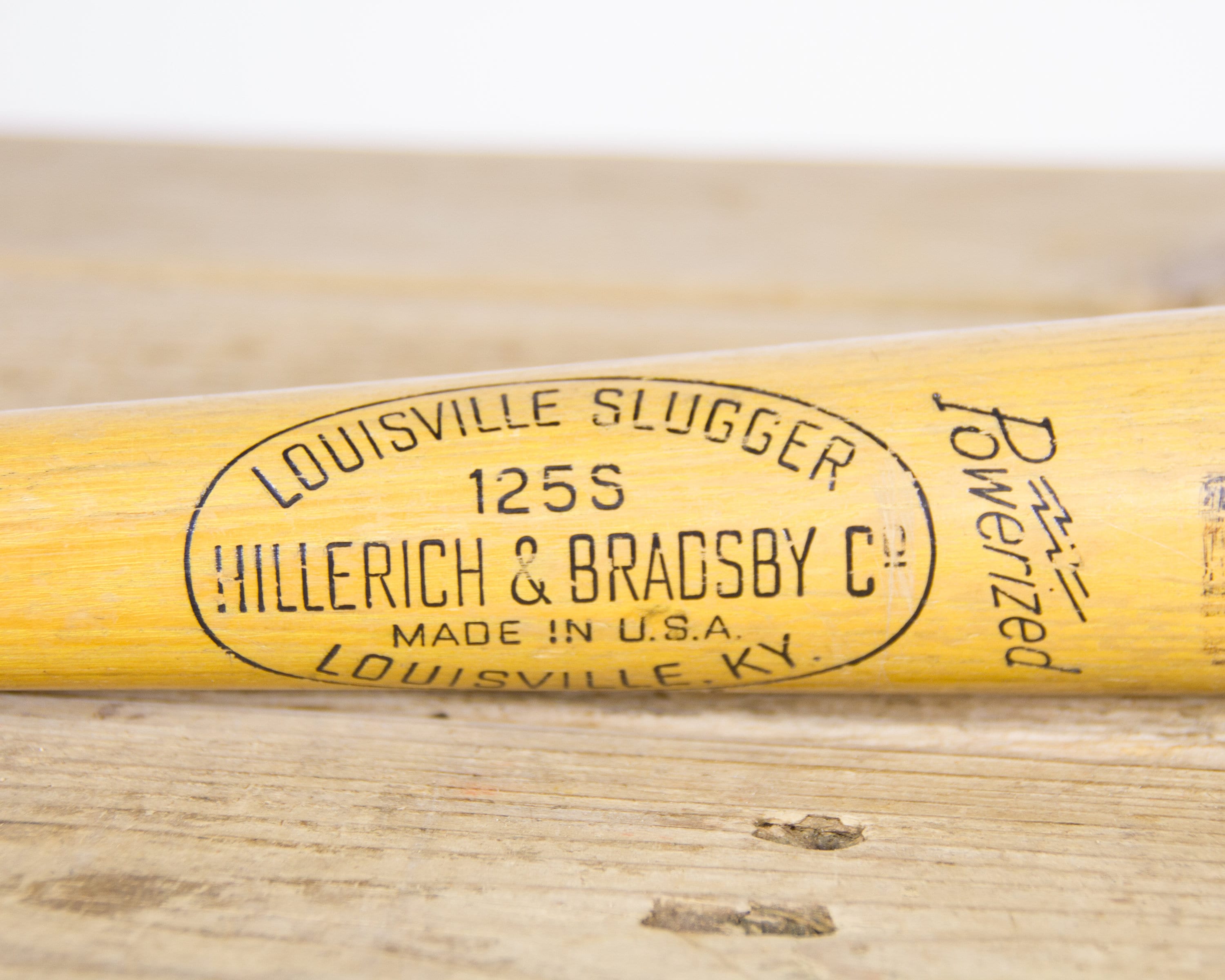 Vintage Wooden Baseball Bat / Louisville Slugger 125S Nelson Fox
