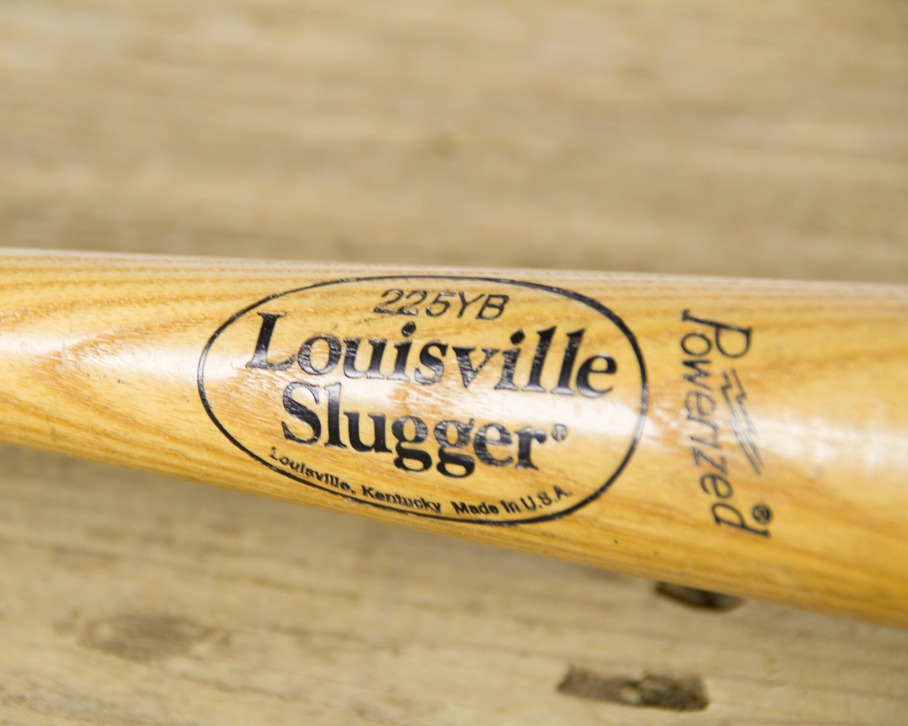 Vintage Wooden Baseball Bat / Baseball Decor / Louisville Slugger 225YB