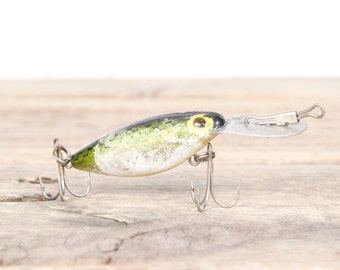 Fishing Lure / Green Fishing Lure / Fishing Decor / Vintage Fishing Lure / Plastic Lure / Old Fishing Lure / Dad Fishing Lure / Mens Gift