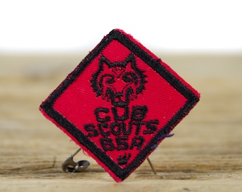 Vintage Boy Scouts of America Red and Black Cub Scouts BSA Patch / BSA 1.5" Scout Patch