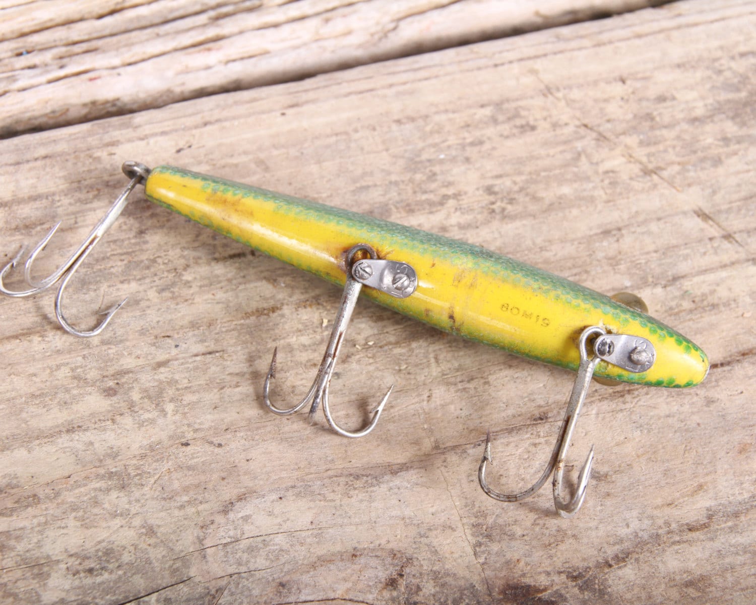 Fishing Lure / Fishing Decor / Vintage Fishing Lure / Green Yellow