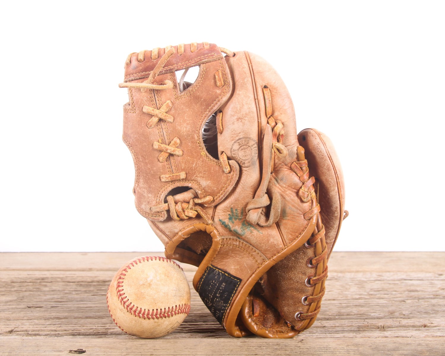 revelation baseball glove