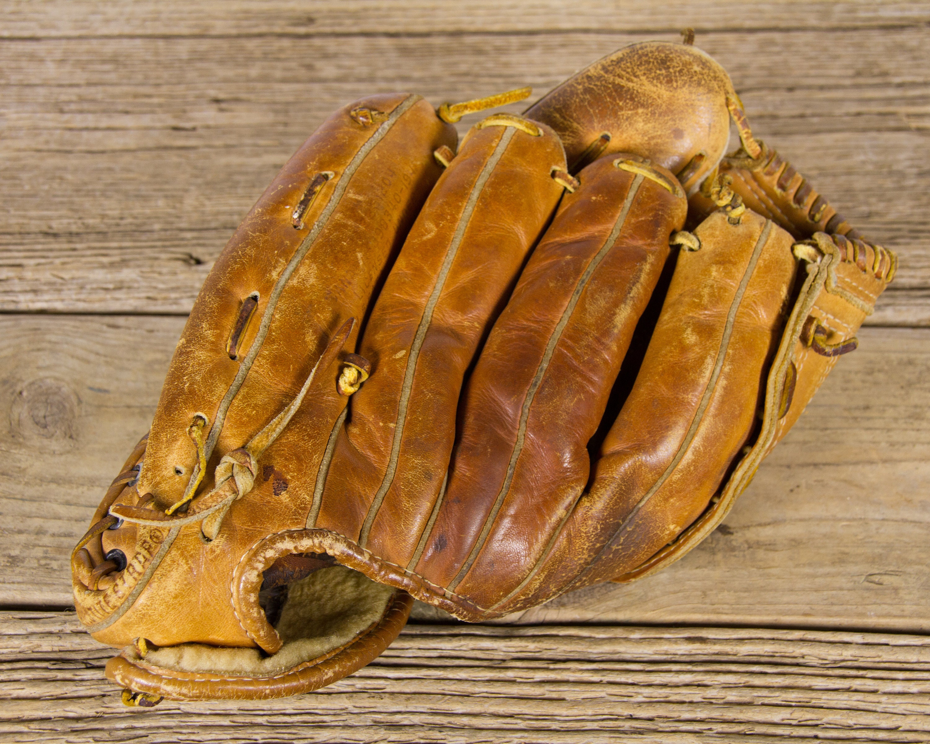 Antique Wilson Leather Baseball Glove / Old Vintage Leather Baseball