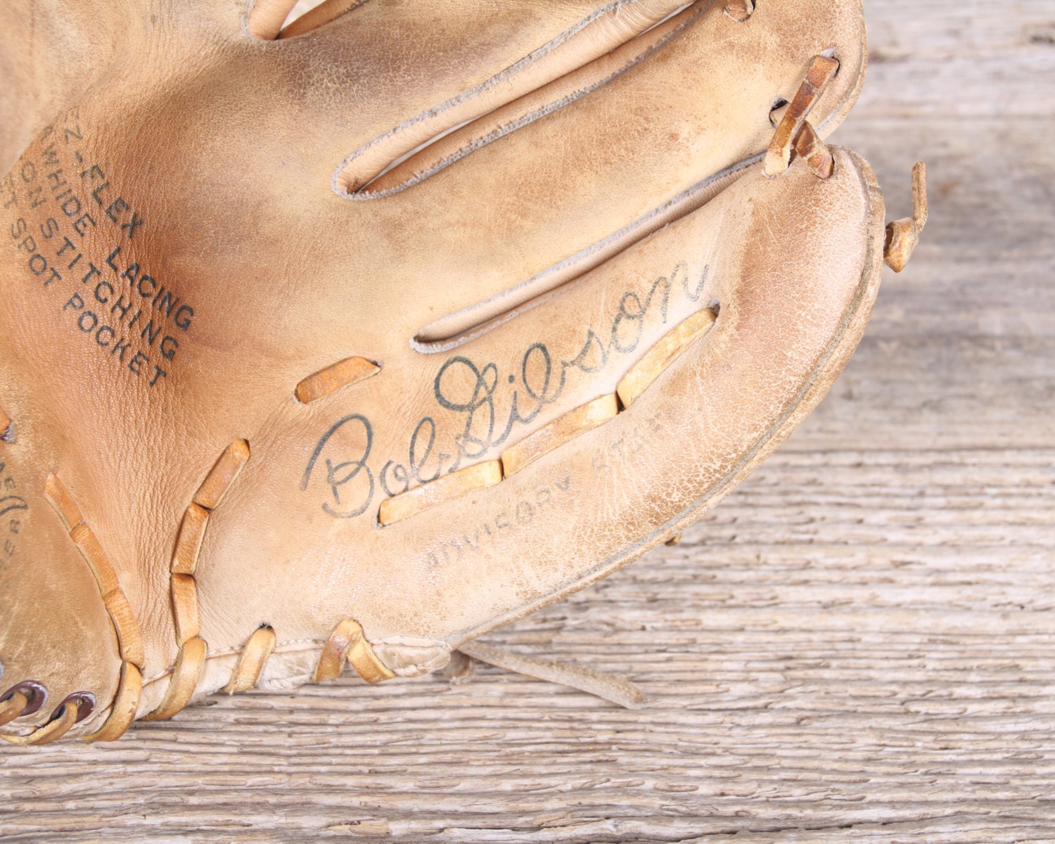 Old Leather Baseball Glove / Vintage Baseball Glove / Spalding Bob