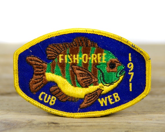 Vintage Boy Scouts of America Fish-O-Ree Cub Web 1971 Patch / 4" Scout Patch
