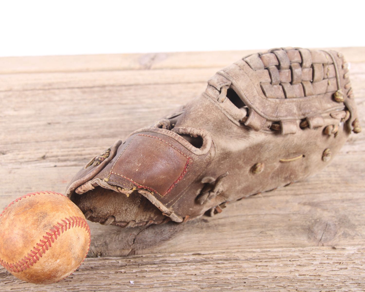 Old Leather Baseball Glove / Vintage Rawlings Boog Powell FJ12 Baseball