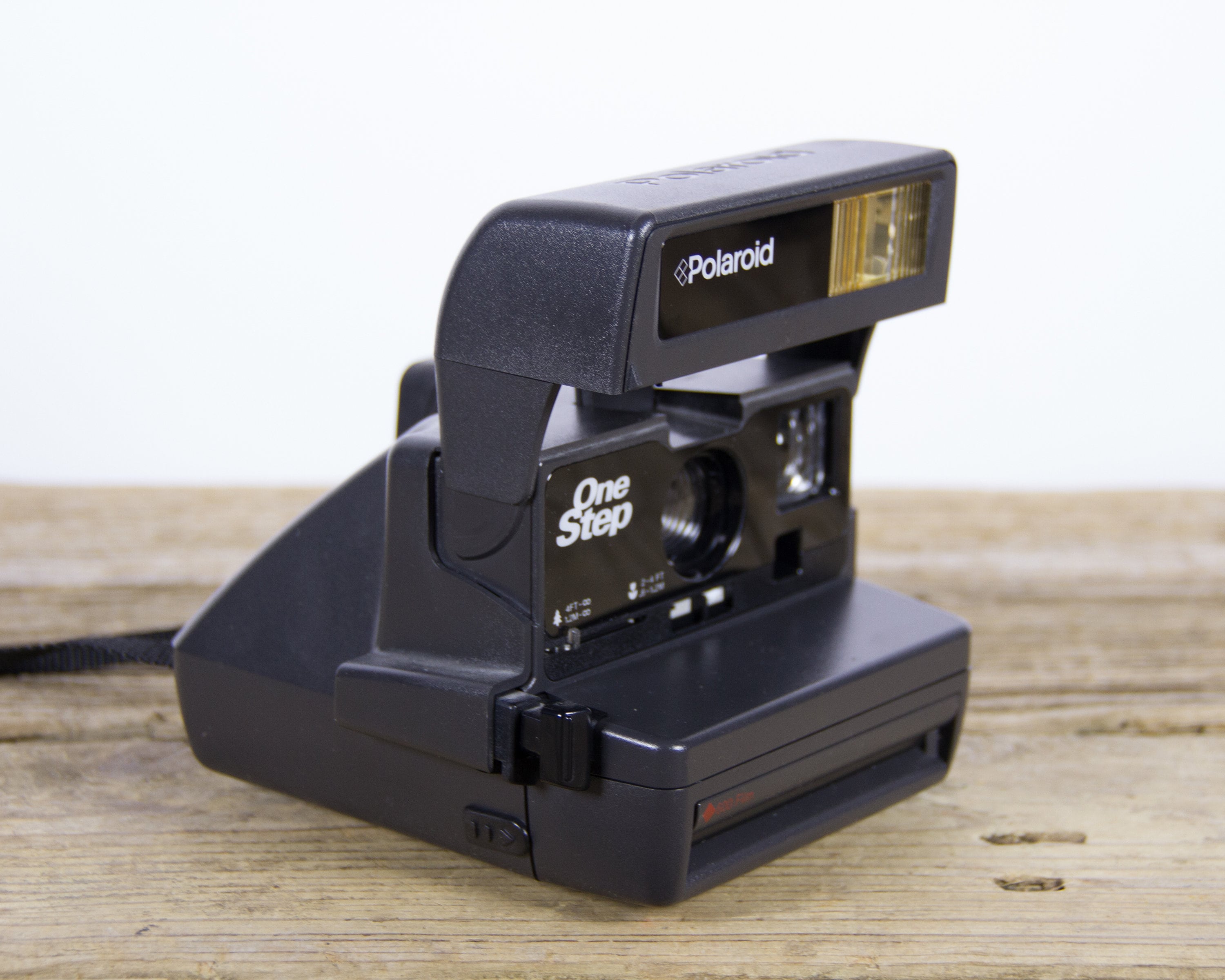 Polaroid Camera / Working One Step Polaroid Camera / Old Polaroid