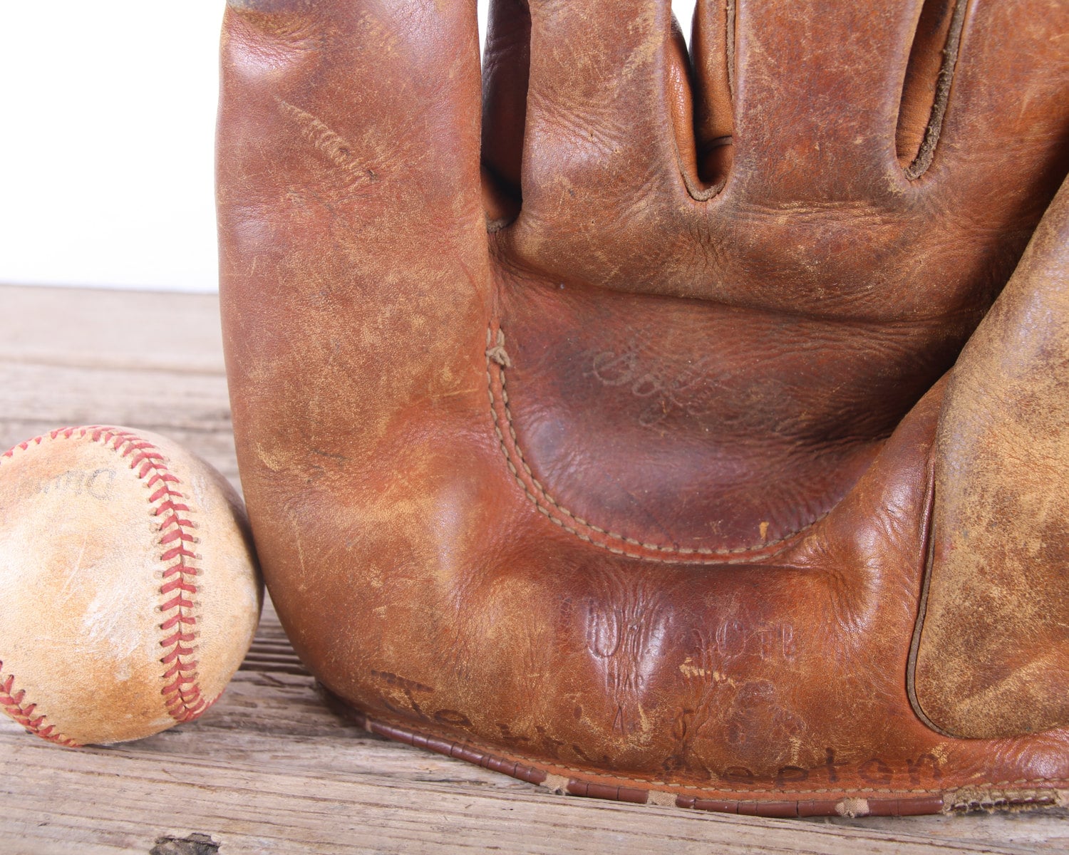 Old Vintage Leather Baseball Glove / Wilson Left Handed Baseball Glove