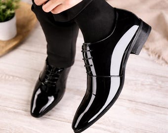 Men’s Black Patent Leather Oxford Shoes | Pointed Toe Lace-Up | Wedding, Business & Party Formal Footwear