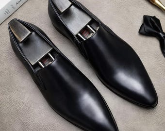 Klassische schwarze Herren-Lederslipper | Elegante Büroschuhe zum Hineinschlüpfen