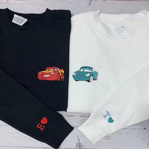 Lightning McQueen and Sally Carrera Embroidered Sweatshirt, Disney Cars Couple Matching Pullover with Initial Heart Sleeve, Fan Gift bild 1