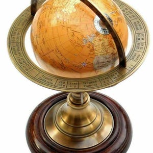Globe terrestre avec sphère armillaire en laiton : décoration de bureau de style ancien, ornement de table de bureau nautique