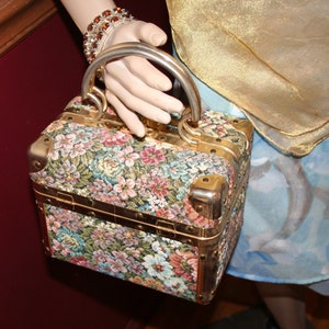 VINTAGE DELILL Box Purse// 1950/60's Glamour Girl Train 