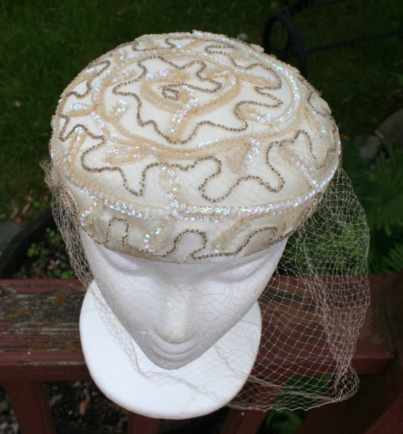 Vintage Hat Fascinator Beads Sequins 1950s - Etsy display picture 3