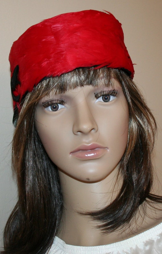 Vintage Red Feather Hat - image 4