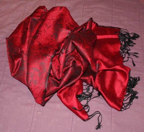Red Scarf Wrap Paisley Print - image 8