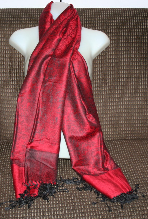 Red Scarf Wrap Paisley Print - image 3