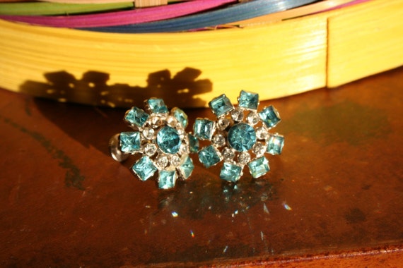 Vintage Earrings Coro Blue Flower 1950s - image 3