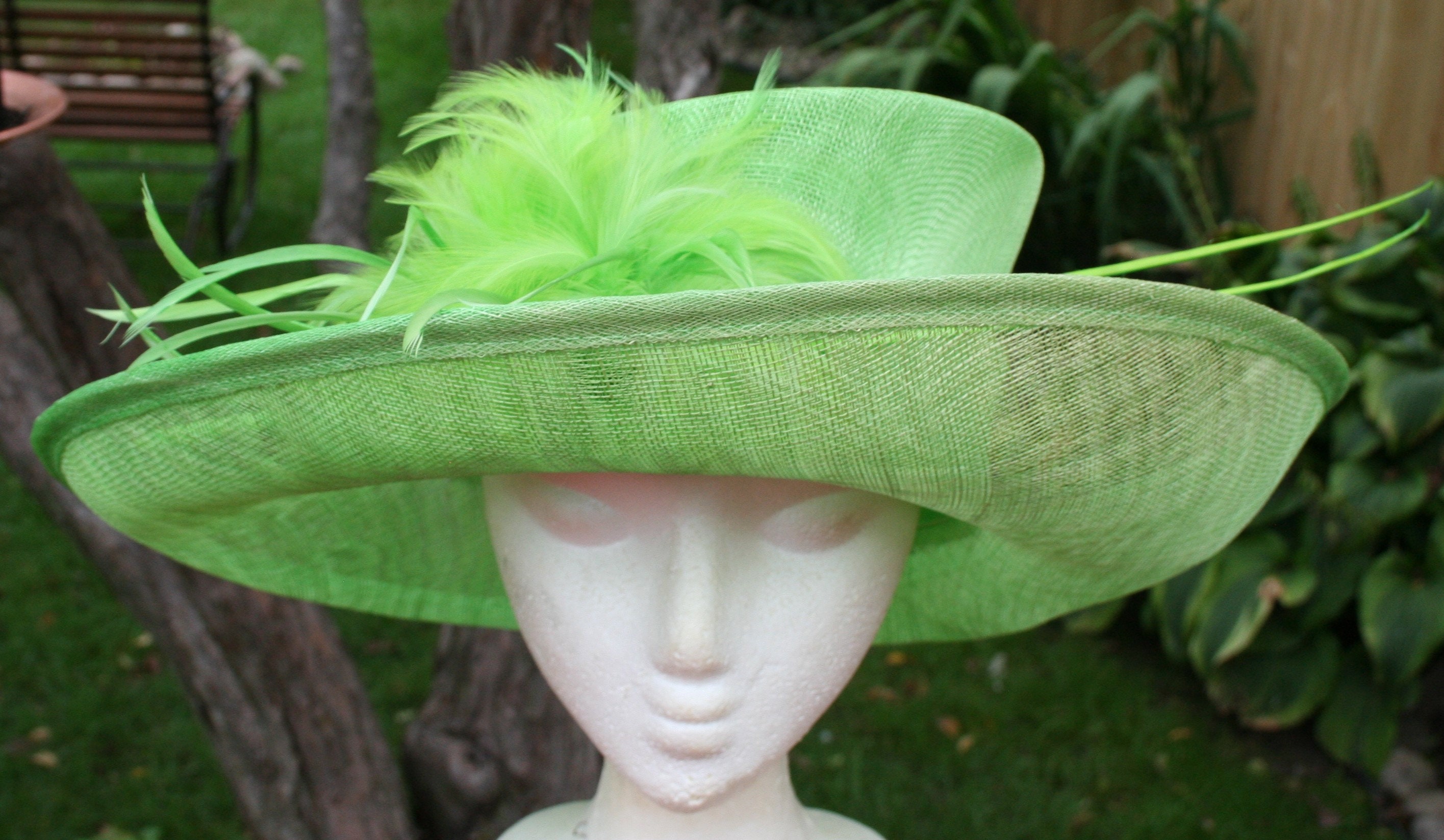 Mr. Song Hat Bright Green - Etsy display picture 2