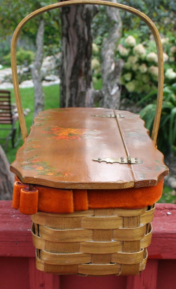 Wood Basket Purse 1968 - image 4