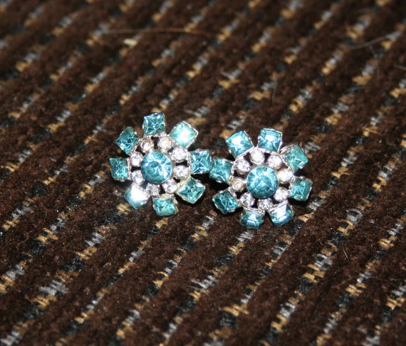 Vintage Earrings Coro Blue Flower 1950s - image 1