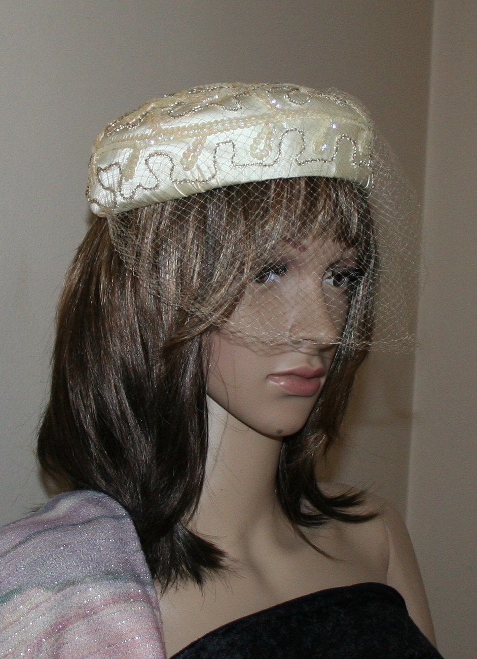 Vintage Hat Fascinator Beads Sequins 1950s - Etsy display picture 3