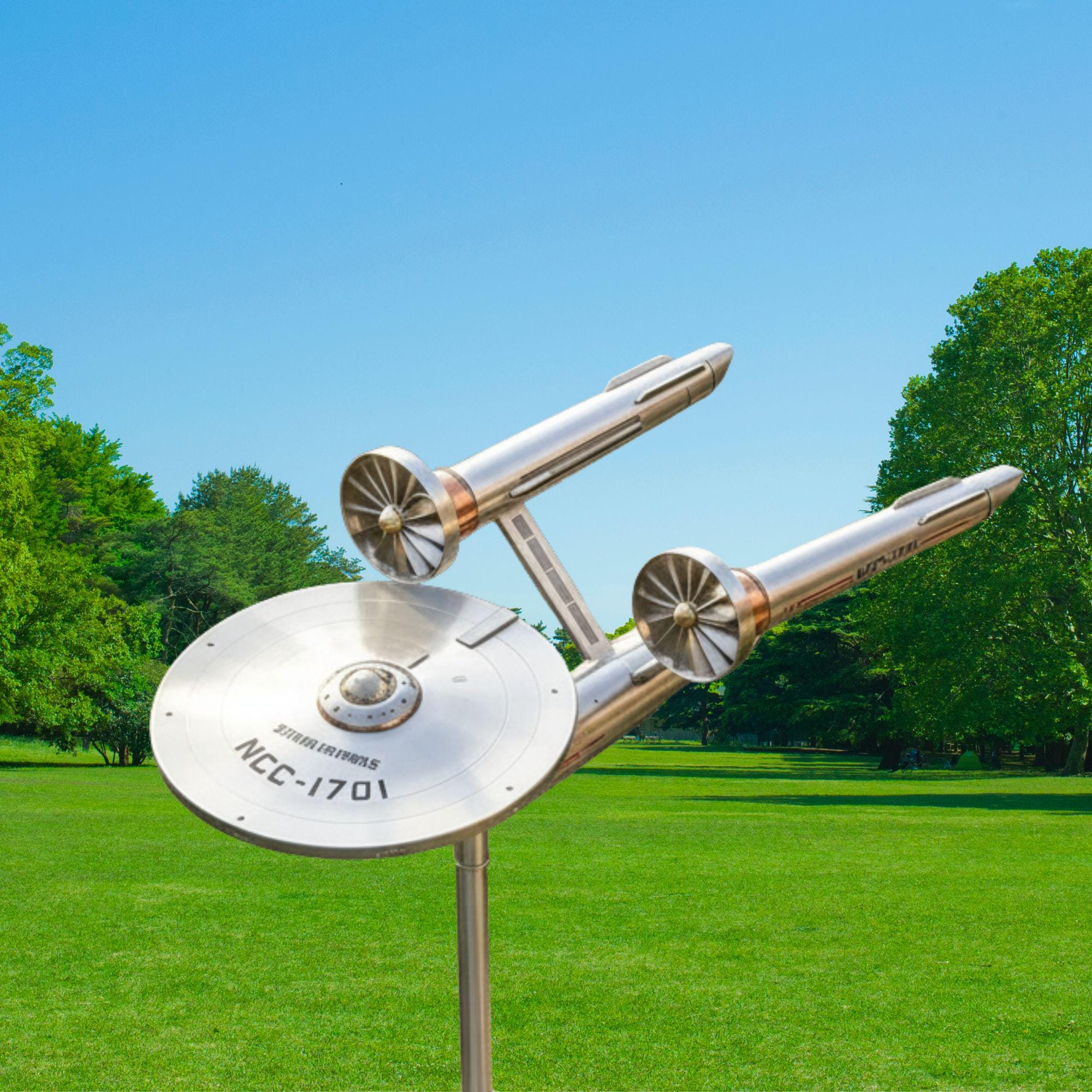 Discover Sci-Fi Spaceship Wind Spinner, Futuristic Starship Garden Decor, Metal Kinetic Outdoor Yard Art, Unique Space Lover Gift