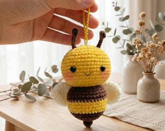 Gehäkelte Biene Schlüsselanhänger Muster: Amigurumi Hummel Anhänger (PDF Download)
