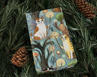 Papel de presente com estampa de gato encantador na floresta das fadas, arte fantástica com animais.