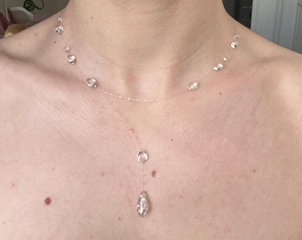 Pieza clásica de joyería líquida ClearMuse, collar de gotas de agua, joyería transparente con detalles de escamas plateadas y mini gotas