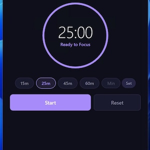 Puede incluir: Un letrero de madera rústica con el texto "Welcome to our home" en letras blancas. El letrero presenta un acabado envejecido y un diseño simple y acogedor, perfecto para la decoración de la entrada.