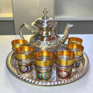 Handmade Moroccan Tea Set – Silver Teapot, 6 Moroccan Zellige Tea Glasses & 32cm Serving Tray | Traditional Tea Gift