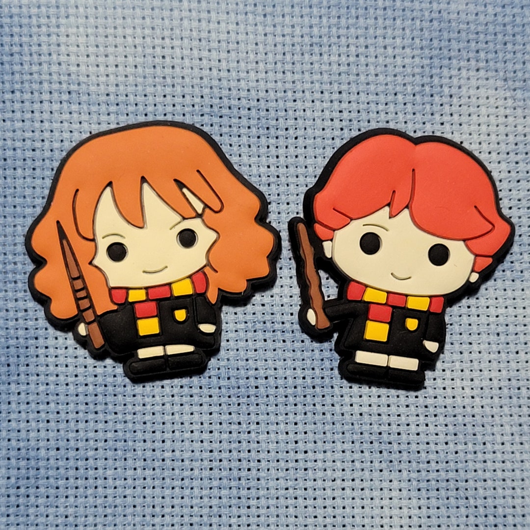 Hermione and Ron Needle Minders: Set of 2 PVC Soft Magnetic ...