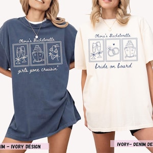 Pu&ograve; includere: Due magliette oversize, una blu denim e una avorio, con un design a forma di timbro e testo. La maglietta in denim dice "Olivia's Bachelorette" e "girls gone cruisin'" con calici di champagne, una nave e un vestito. La maglietta avorio dice "Olivia's Bachelorette" e "bride on board" con calici di champagne, anelli e una nave.