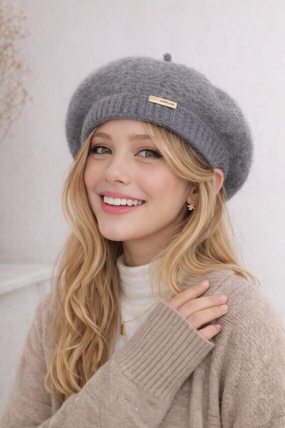 Women Solid Color Knit Beret – Warm 100% Wool Beret Hat  display picture 1