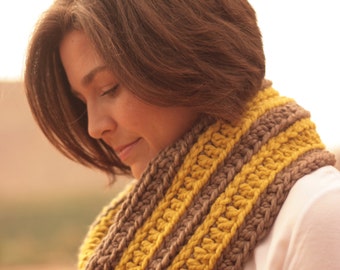 Crochet Pattern - Chunky Infinity Scarf - World Traveler Scarf Crochet Pattern