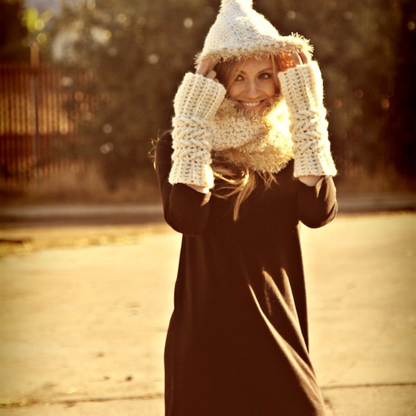 Crochet Pattern - Eskimo Hooded Cowl Easy Pattern