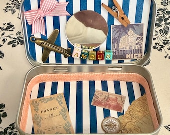 Custom Mini Tin Wallet – Personalized to You