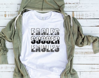 Adler Fußball SVG Club FBC Fußball Mom Shirt Herbst Freitag Nacht Lichter College Adler Maskottchen Team Spirit Adler Fußball Tshirt Vinyl Clipart