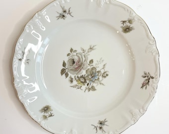 Piatto da insalata vintage Winterling Bavaria Germany Imperatrice Maria Teresa 7 3/4" Cina
