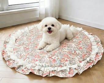 Personalized Lace Cotton Pet Bed, Custom Floral Cat & Dog Bed, Hand Embroidered Pet Name, Washable Ruffled Pet Cushion, Gift for Pet Lovers