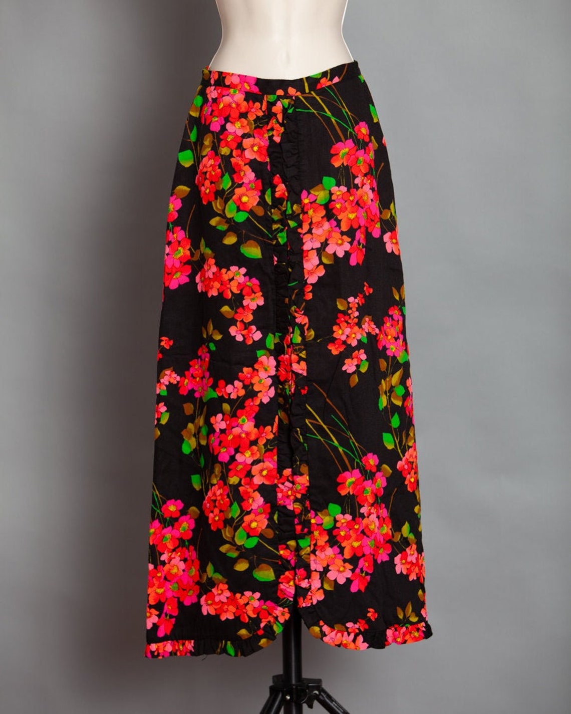 Vintage Women's Long Flora Skirt | Etsy
