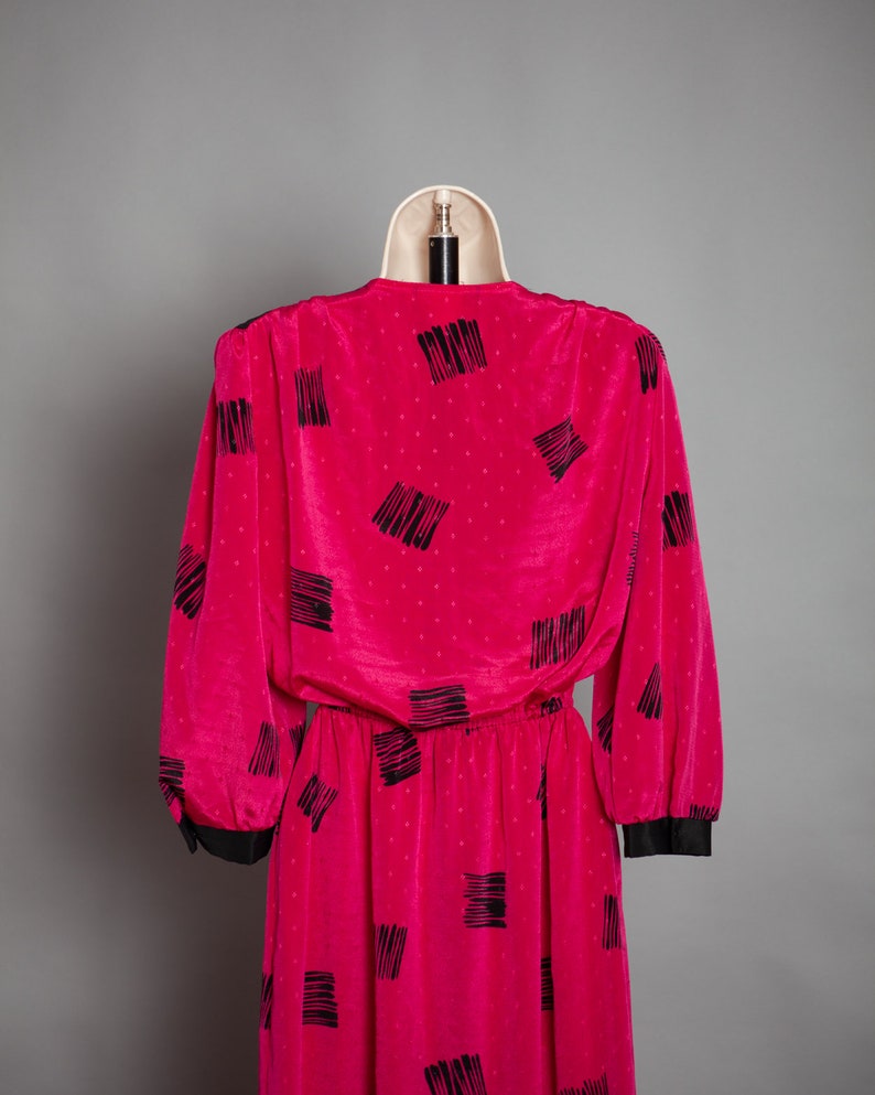 Vintage 80s 90s Women/'s Fuchsia and Black